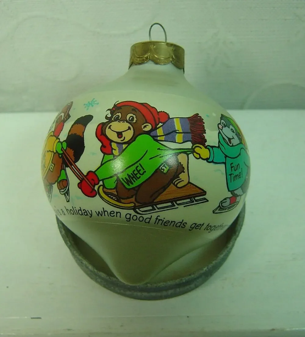 VINTAGE HALLMARK ORNAMENT-TEARDROP GLASS BALL-MERRY SHIRT TALES FROM 1985-NO BOX